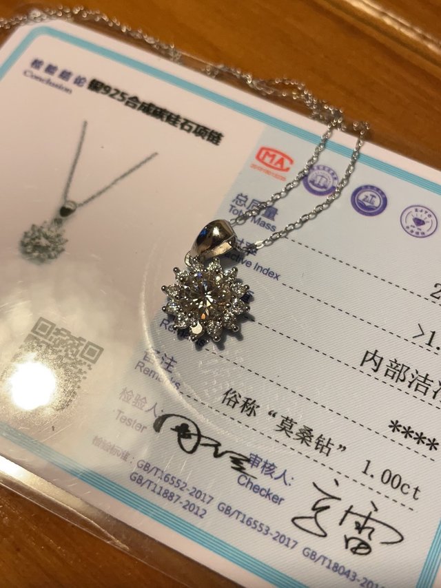 屌丝逆袭的神器，又大又便宜的钻你可想要？