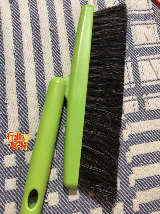 日常必不可少的刷子