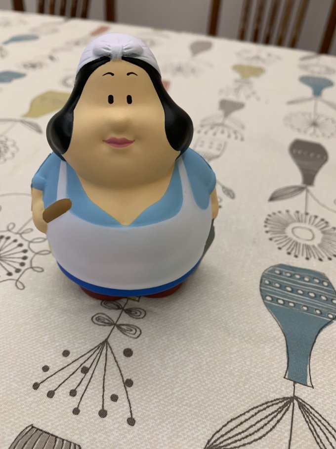 希尔顿家居潮流玩具