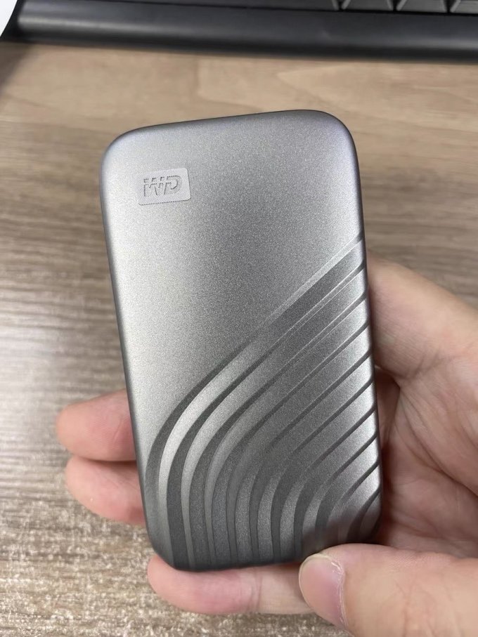 西部数据移动硬盘