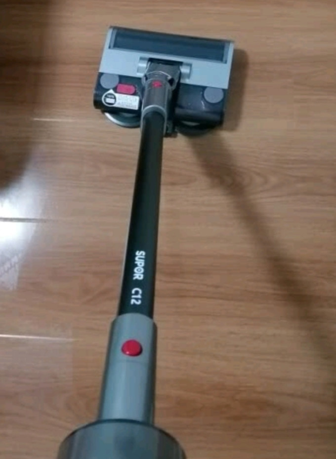 苏泊尔手持式吸尘器