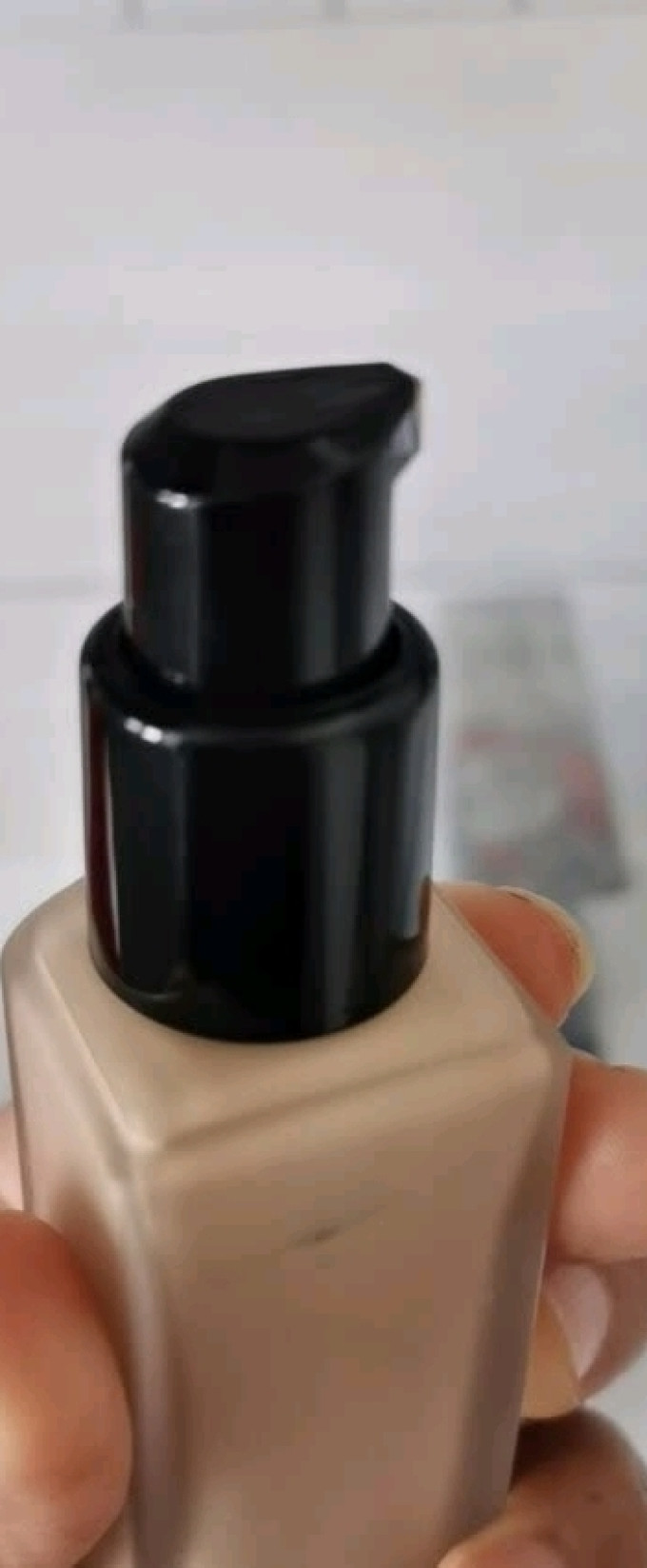 滋色粉底液