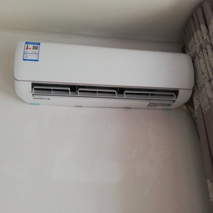 澳柯玛壁挂式空调