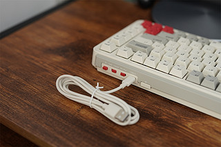 米物ART系列三模机械键盘Z830兼顾办