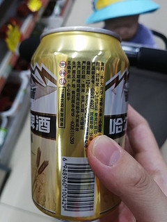 哈尔滨小麦王啤酒yyds!