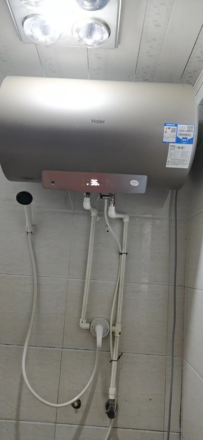 海尔电热水器