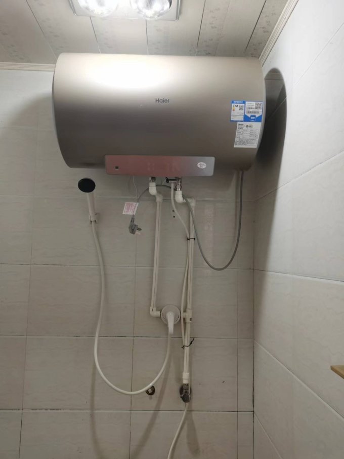 海尔电热水器