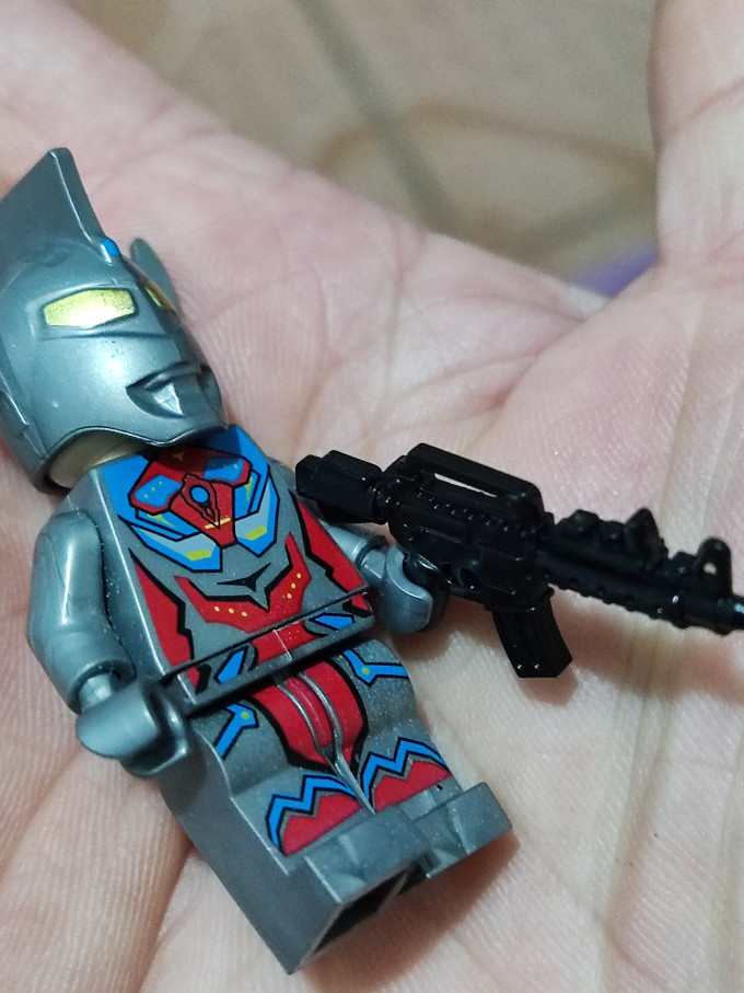 拼插积木怎么样 孩子们喜欢的奥特曼人偶_什么值得买