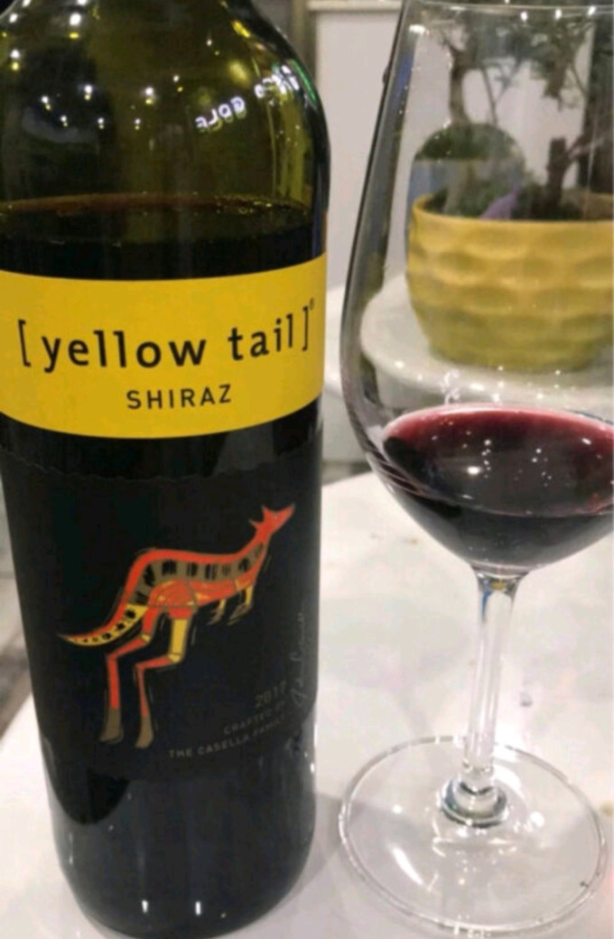 黄尾袋鼠葡萄酒