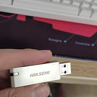 海康威视 USB3.0u盘64GB