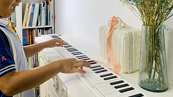 乐妈爱生活 篇七十七：孩子在家自学钢琴，从入门到专业就靠它：Midiplus美派88Air 折叠钢琴
