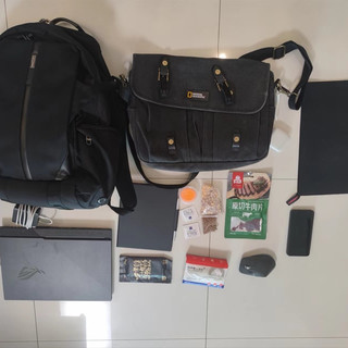 奶爸地质狗的双包EDC，满满当当又奇奇怪怪，都有啥？