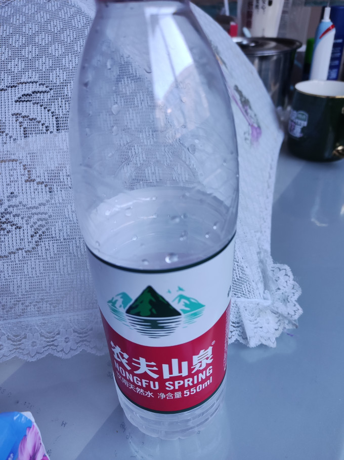 农夫山泉饮用水