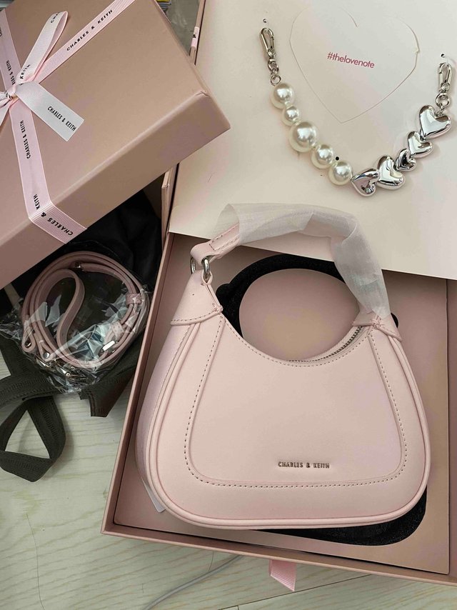 超级粉嫩的情人节限定