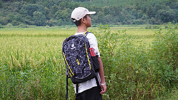 祖国的花朵 篇一：轻松背负，快乐成长——多特YPSILON优习学生书包 