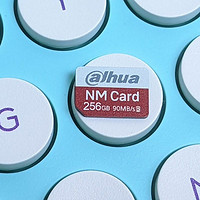 另辟蹊径：一张大华NM存储卡让用了2年的华为老手机再战几年！
