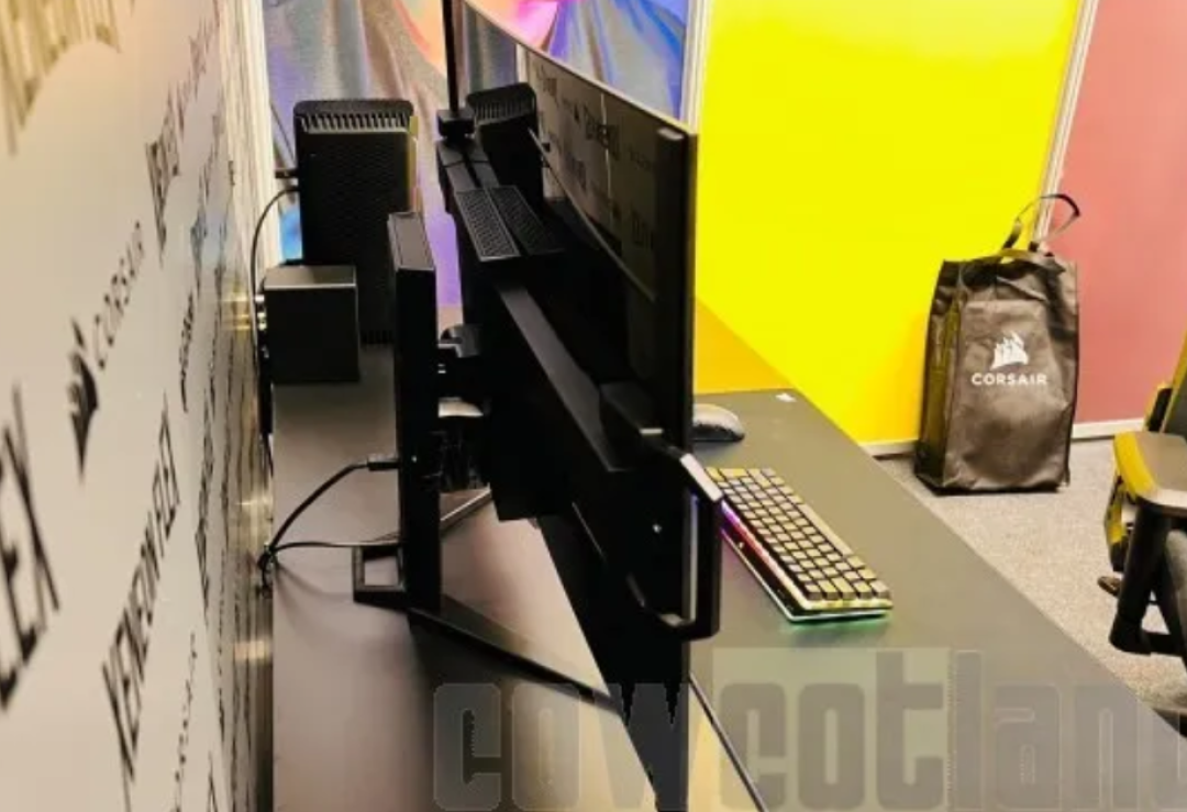 能掰弯:美商海盗船发布 XENEON FLEX 45WQHD240 OLED 顶级游戏显示器