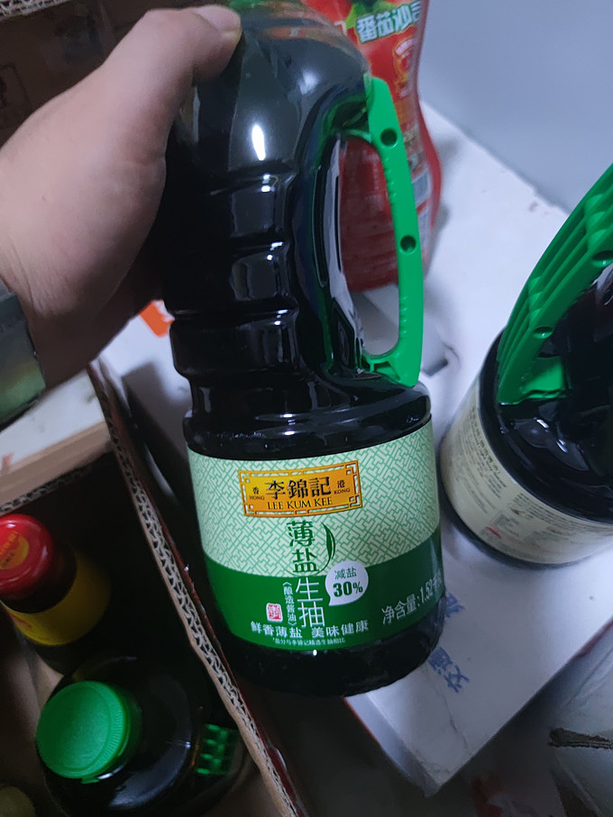 李锦记酱油食醋