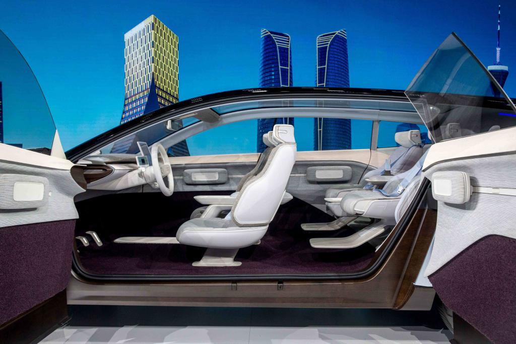 唯爱与生命不可辜负，沃尔沃概念车Concept Recharge成都车展首秀