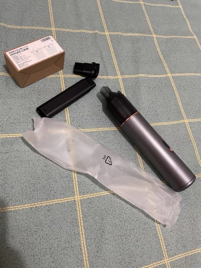 清蜓车载吸尘器
