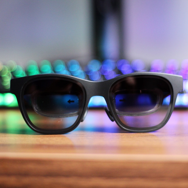 随身巨幕影院，打破大家对AR设备麻烦难用的认知，Nreal Air AR眼镜实测体验