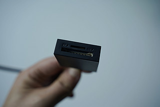 平价的绿联USB3.0二合一多功能读卡器