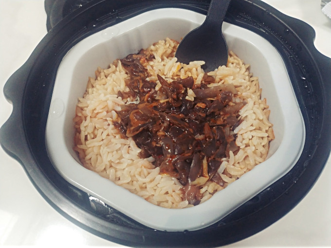 乱劈才自热食品
