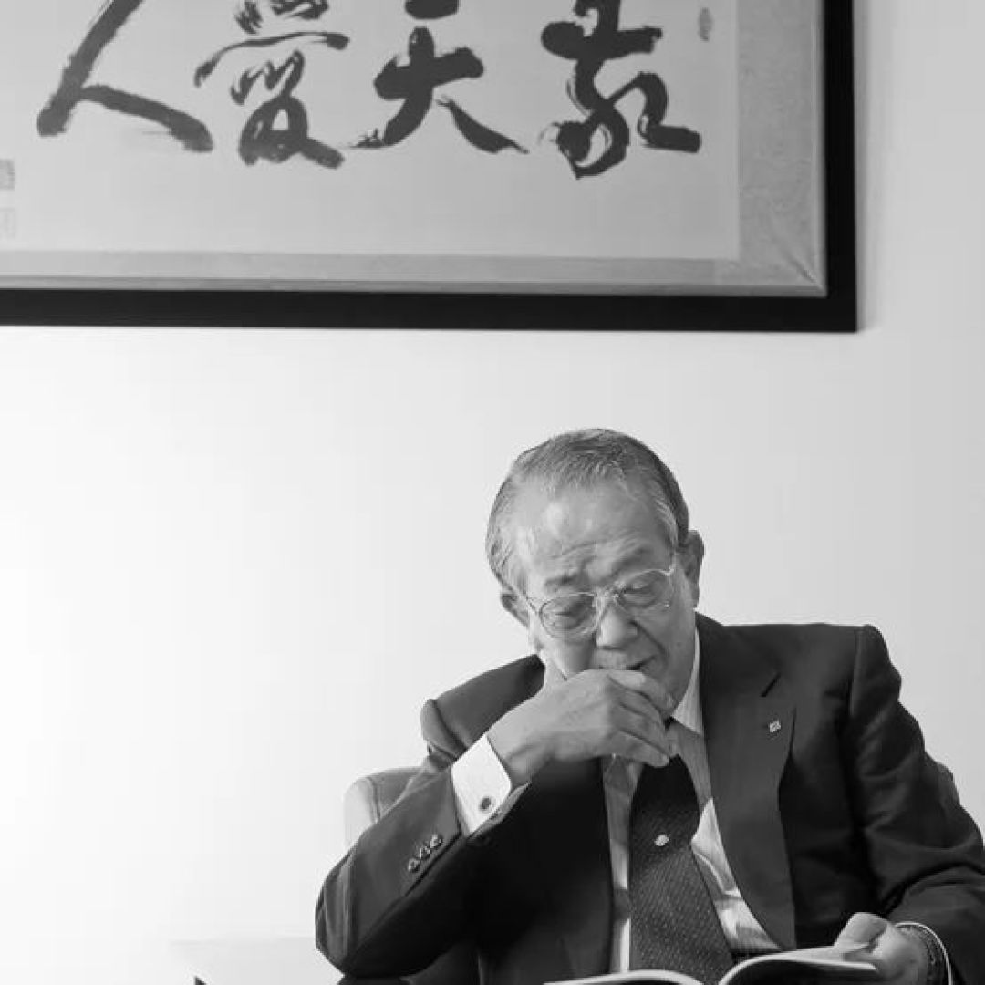 “日本经营之圣”稻盛和夫逝世,世间同时失去了一位企业家、哲学家和科学家