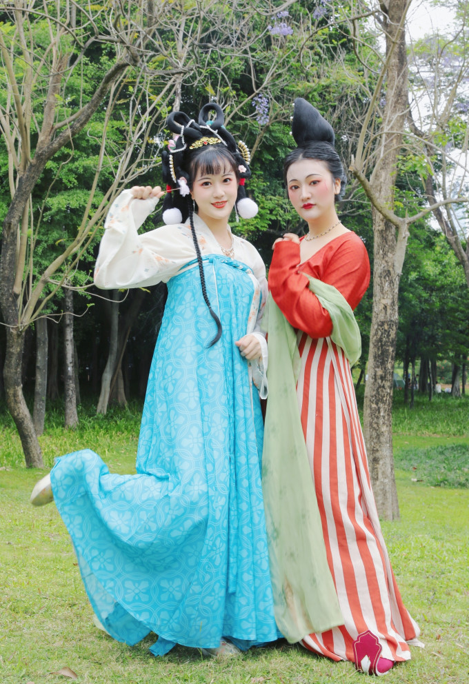 轻汉坊汉服