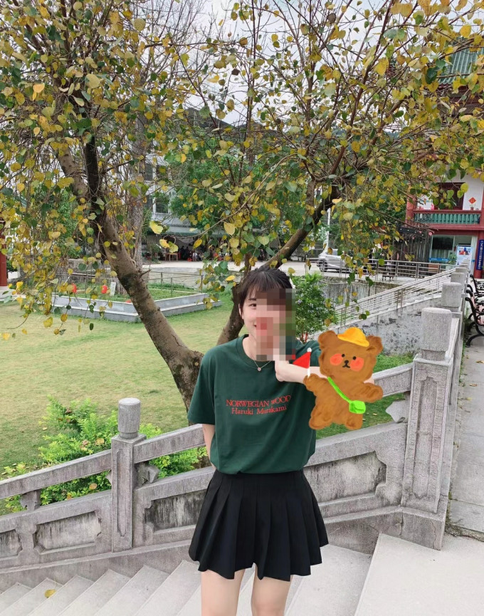 裙装