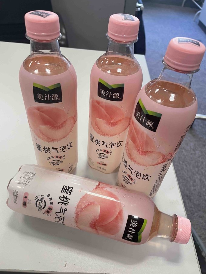 美汁源无糖桃子味饮料