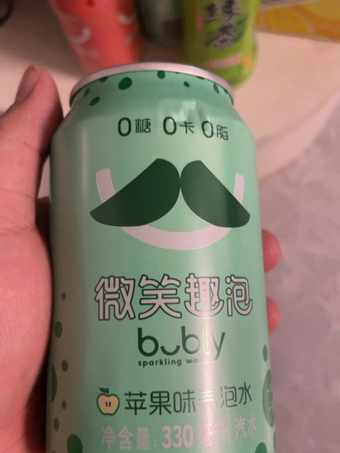 百事起泡饮用水