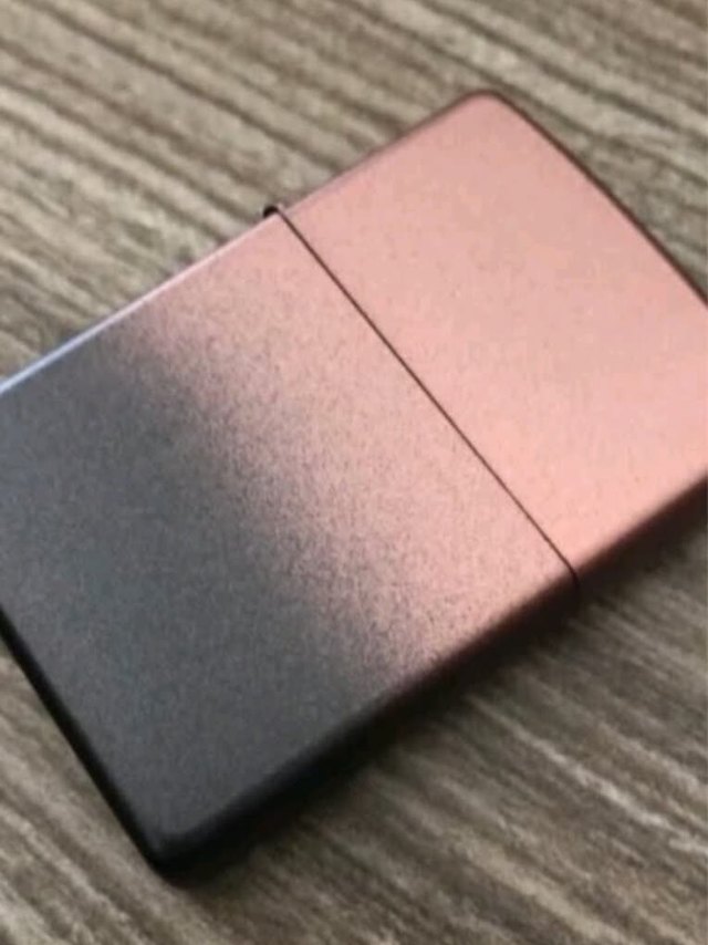 给男朋友的生日礼物，他没说啥，我个人觉得