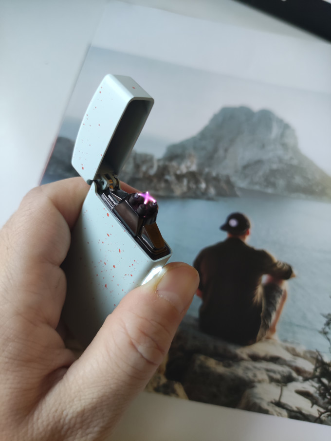 极蜂打火机