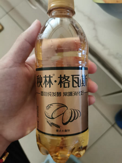 闺蜜聚餐不能少秋林格瓦斯