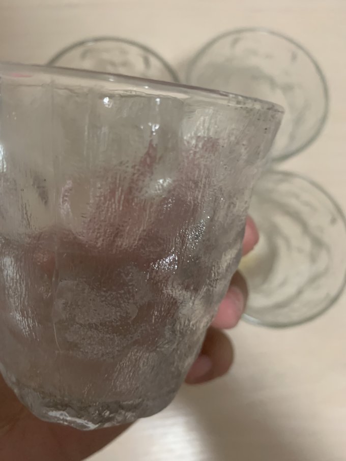 玻璃杯