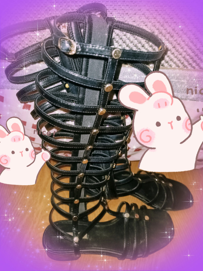 女士凉鞋