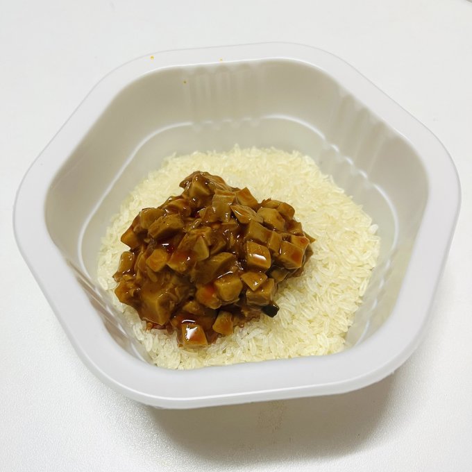 乱劈才自热食品