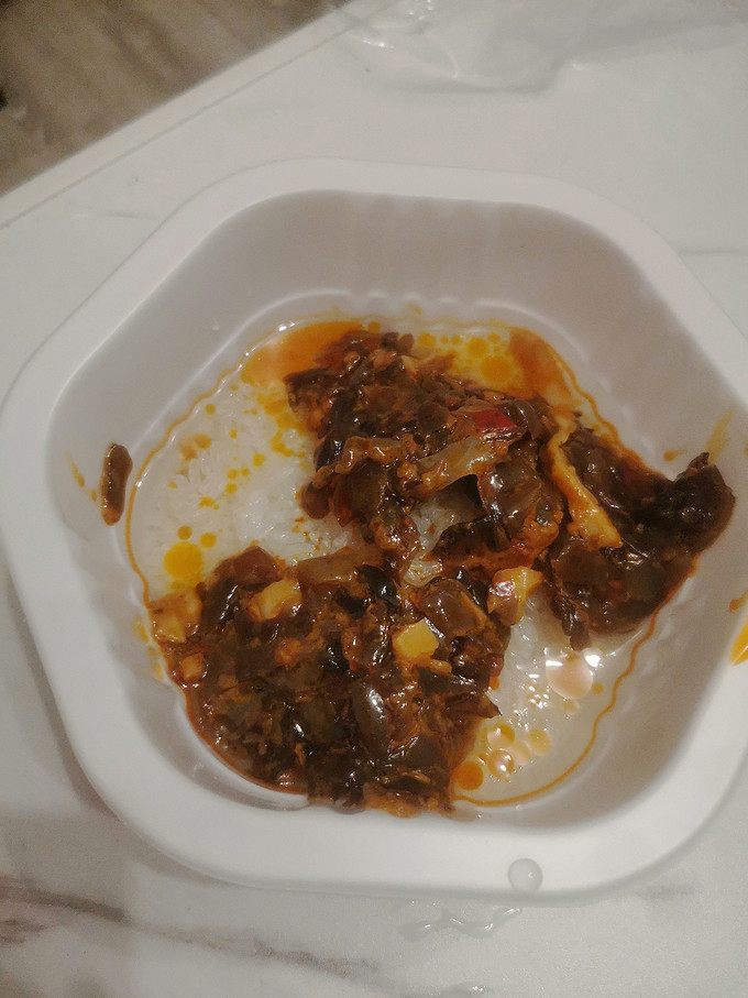 乱劈才自热食品