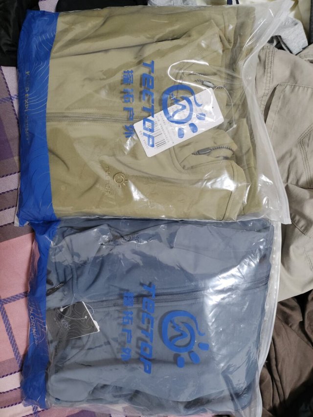 
做活动买了两件，尺码大小刚刚好，和建议