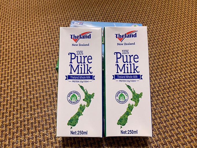 纽仕兰全脂牛奶