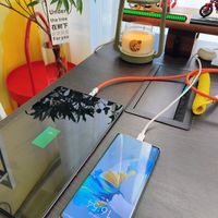 现在桌面插线板都这么内卷了么？