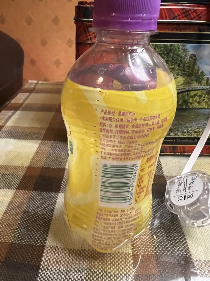 美年达碳酸饮料