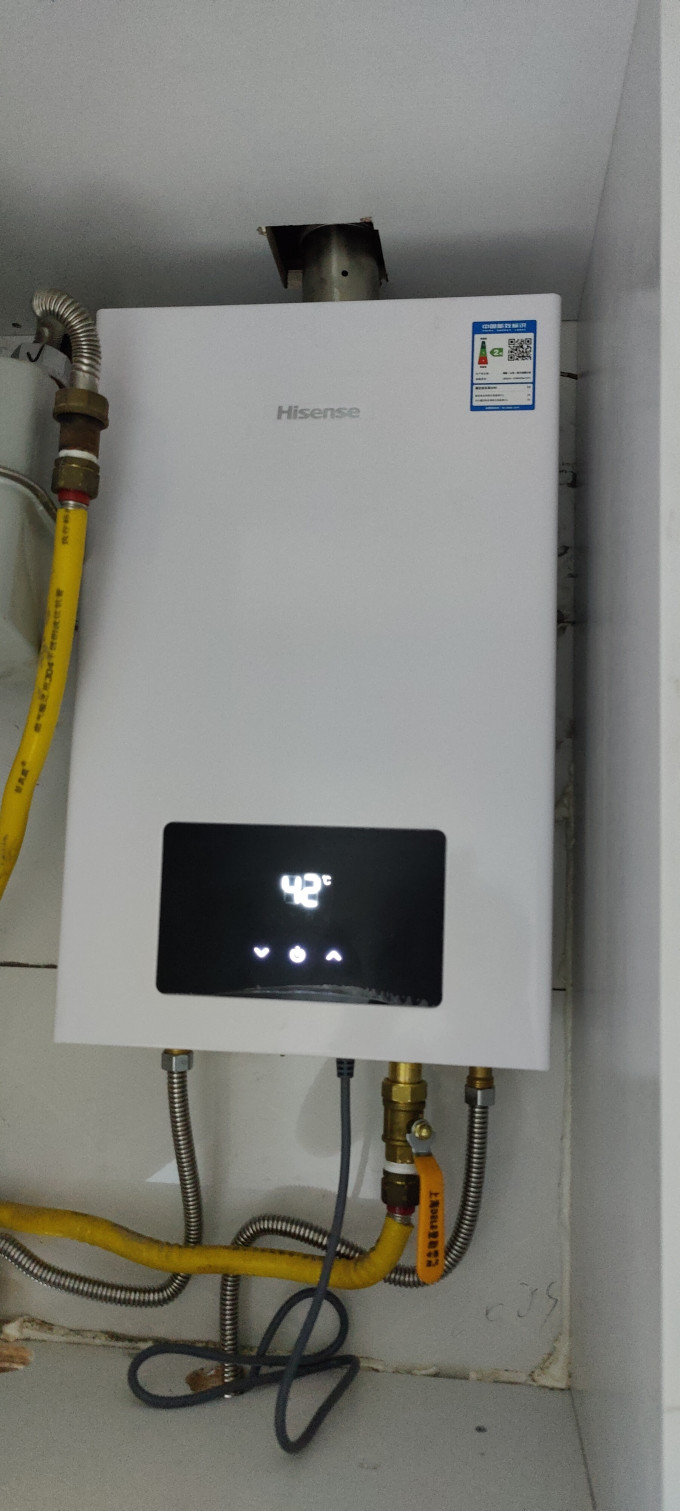 师傅让自备个增压阀了hisense 海信 jsq23-12whq6(12t) 燃气热水器