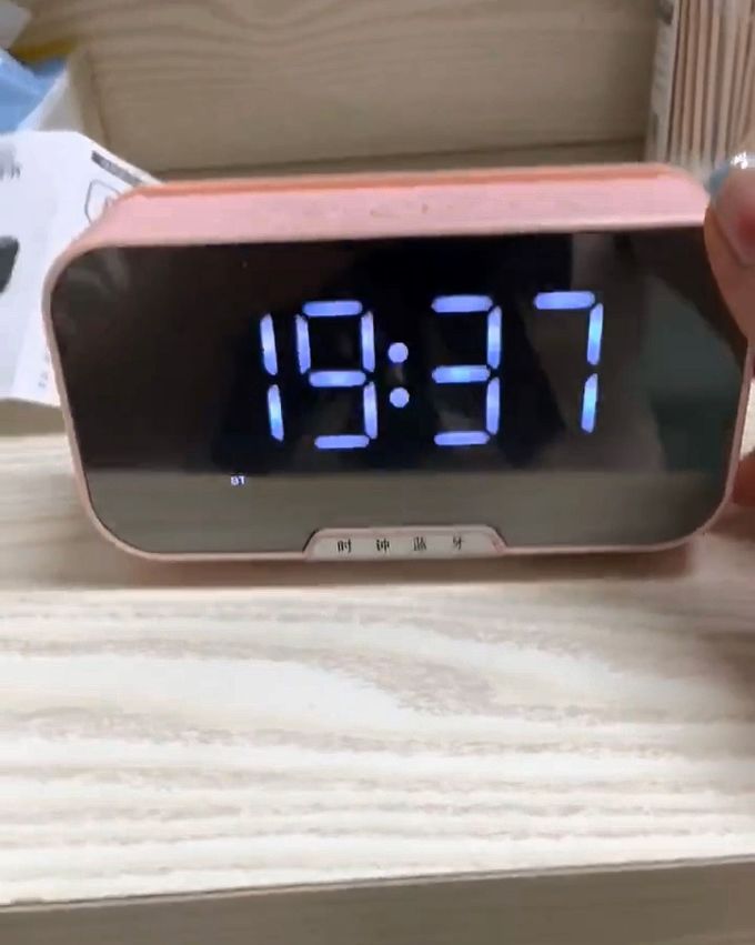 智能音箱