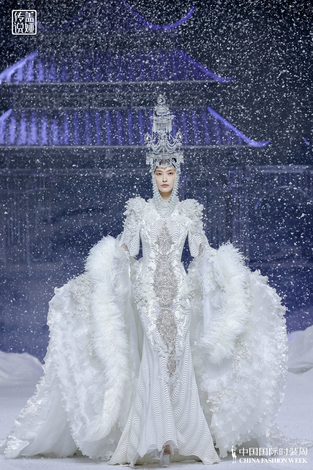 走上春晚舞台的盖娅传说,凭什么是"最美中国风"?