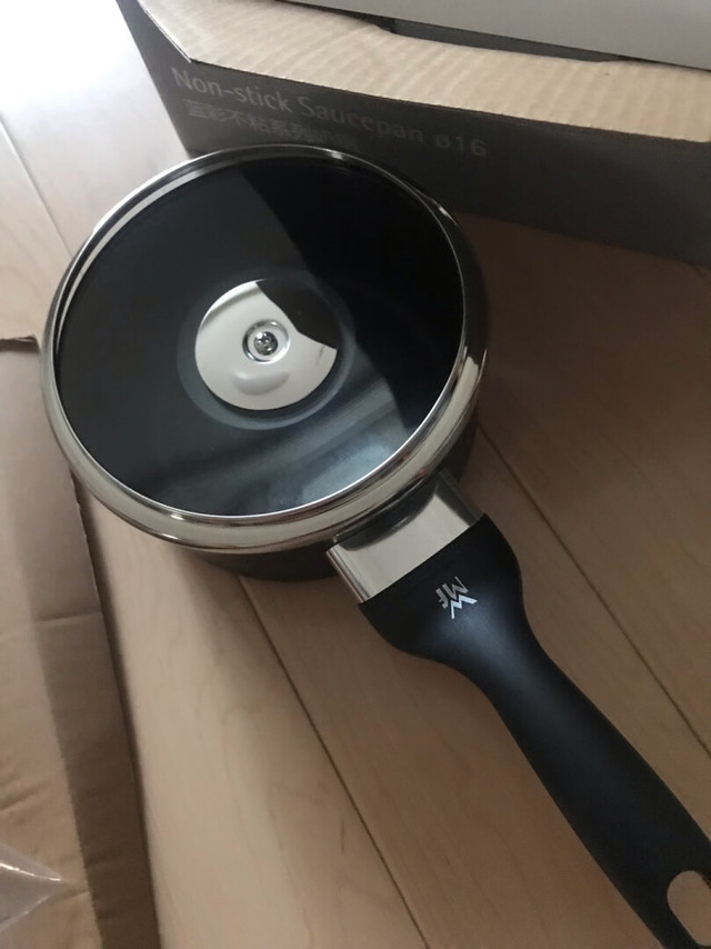 第二次买wmf同系列的锅，沉甸甸的很有质