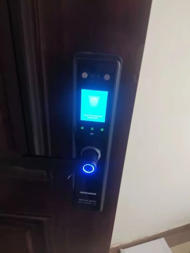 朋友家装了一个，推荐我过来的。买之前跟客