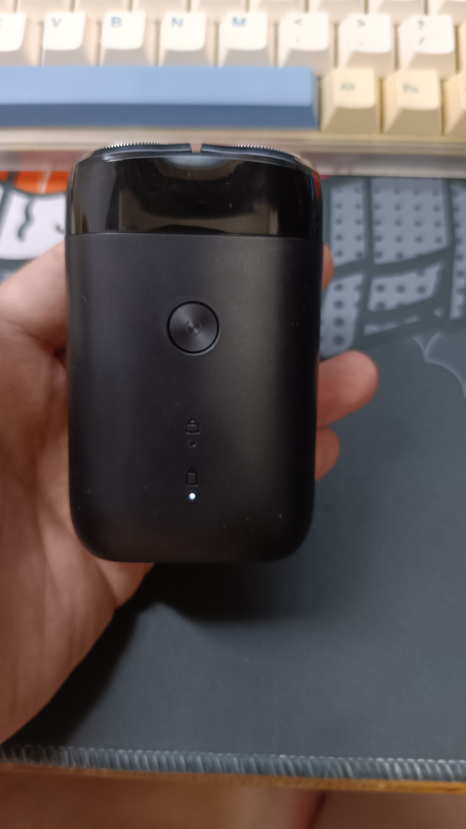 米家s100电动剃须刀怎么样 7年手动剃须刀用户电动剃须初体验_什么