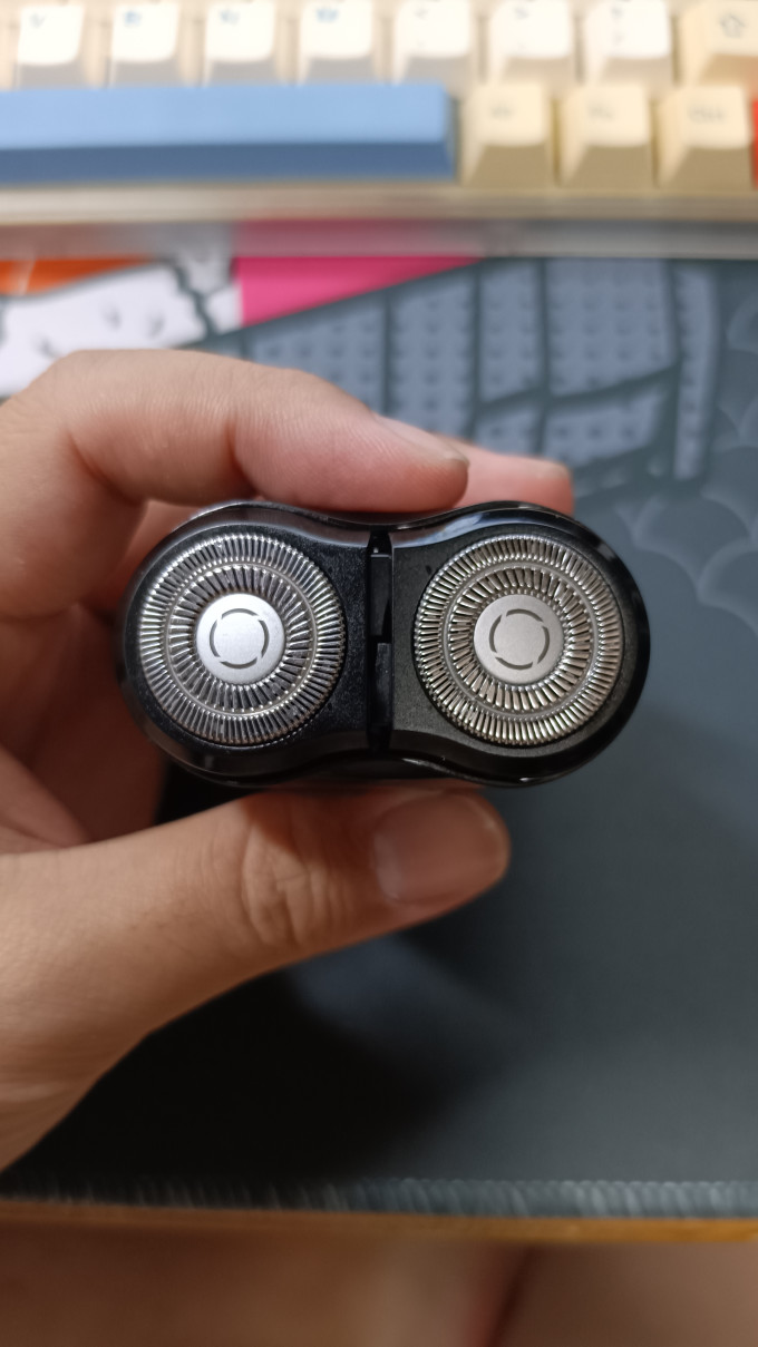 米家s100电动剃须刀怎么样 7年手动剃须刀用户电动剃须初体验_什么